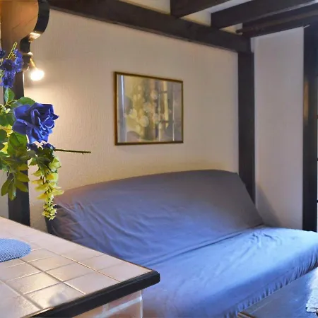 Mezzanine 500m Saint-clair, Parking, 2 Etoiles, 2eme Etage, - Fr-1-251-408 Apartmán Le Lavandou
